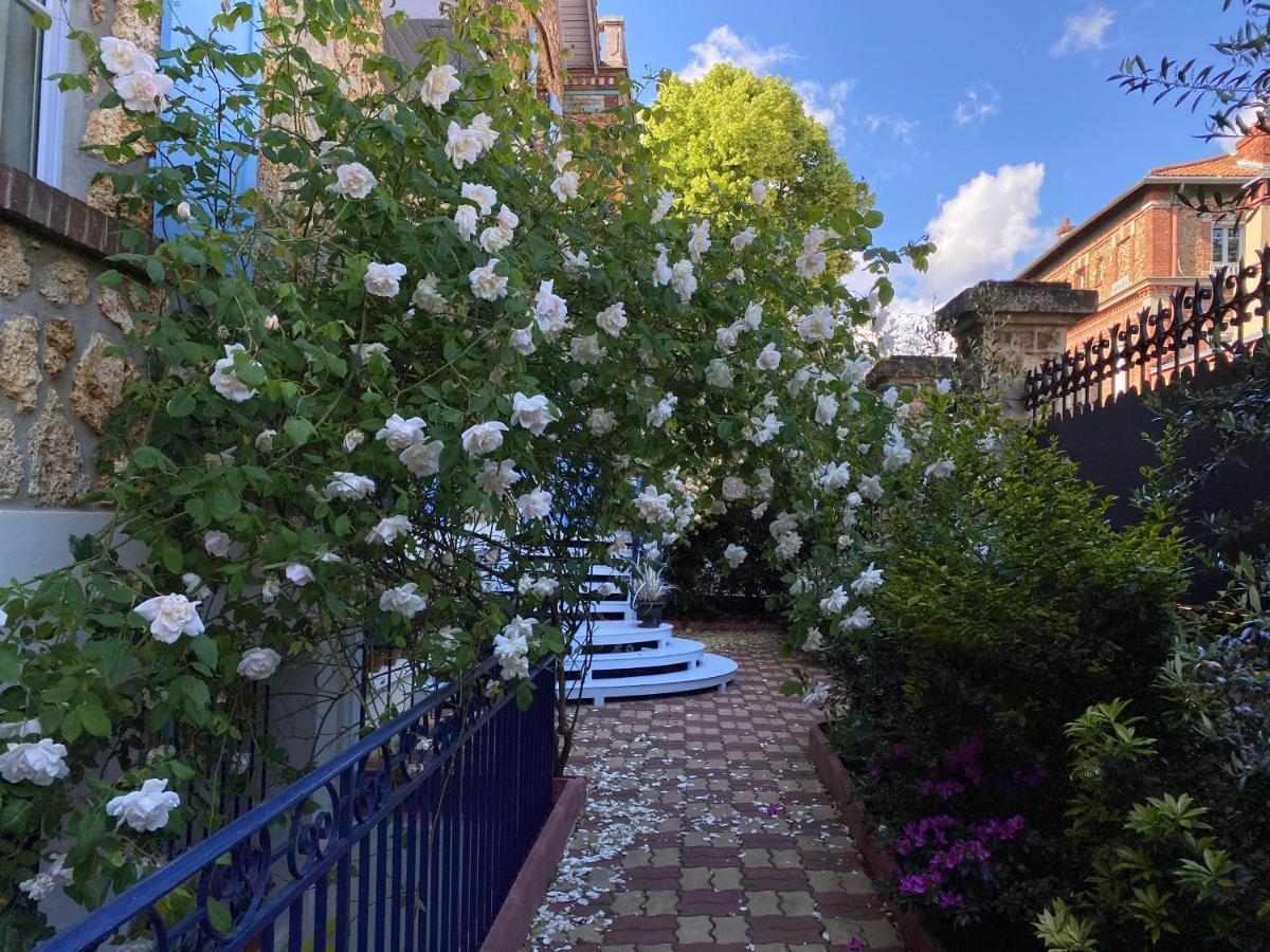 Le Talisman Bed & Breakfast Saint-Germain-en-Laye Ngoại thất bức ảnh